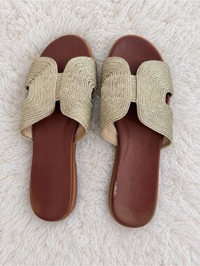 Woven Metallic Slide Sandals in Gold